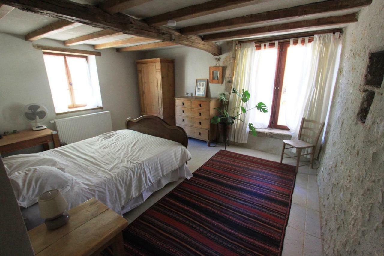 Au Garcin Panzió La Romieu Kültér fotó